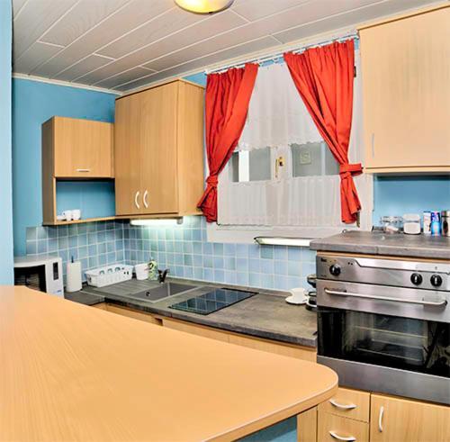 Malnas Macska Apartman Szekszárd エクステリア 写真